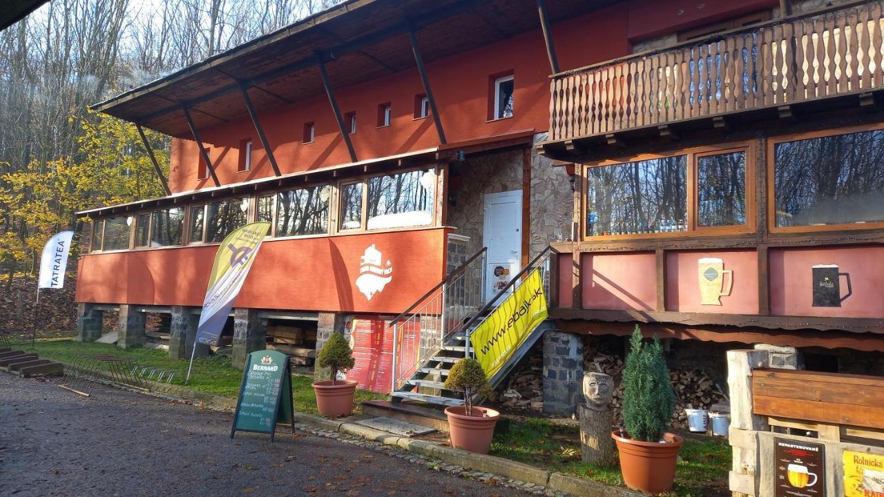 Chata Korenny Vrch Pezinska Baba Pezinok Dış mekan fotoğraf