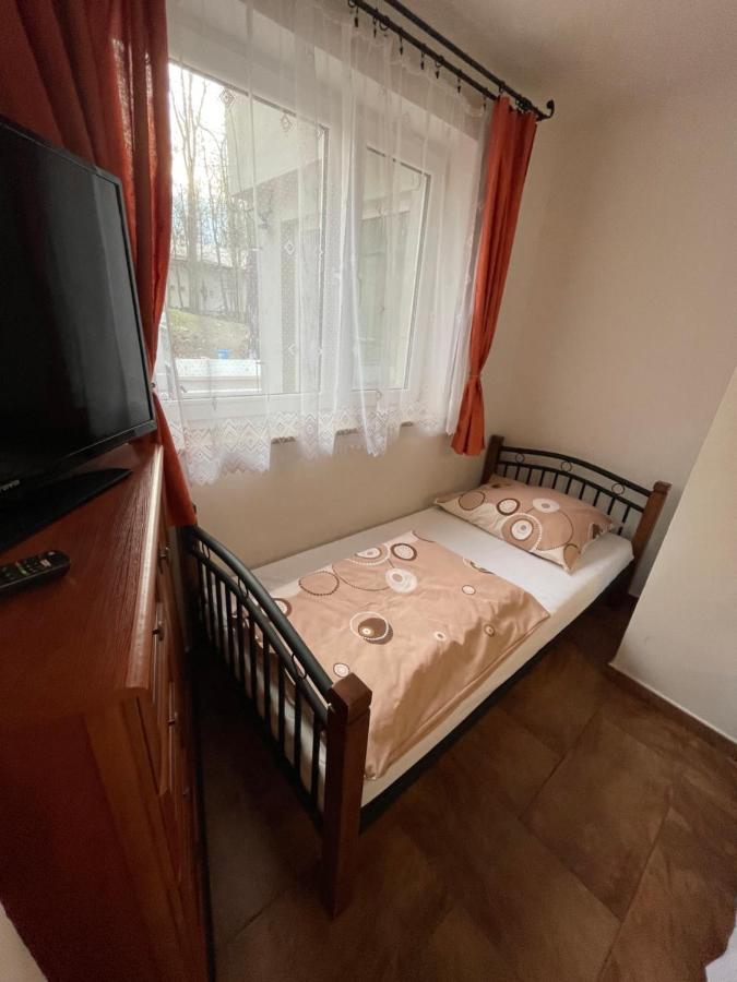 Chata Korenny Vrch Pezinska Baba Pezinok Dış mekan fotoğraf